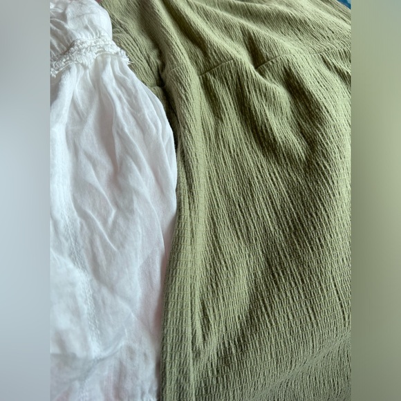 Ruched Bodycon Pastel Dress - Picture 2 of 5